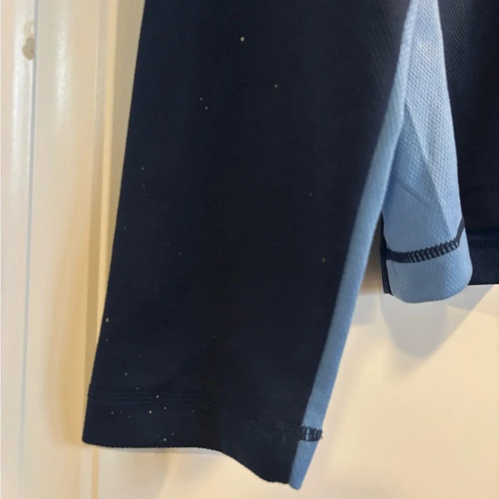 Nike Dri Fit Long Sleeve - Picture 5 of 5